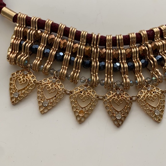 Burgundy and Gold Necklace - Picture 2 of 3